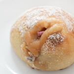 カミバン - 桜の白あんぱん(260円)
