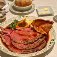 ロウリーズ・ザ・プライムリブ 恵比寿ガーデンプレイス店 - 