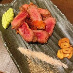 馬刺酒家一家 - 馬肉レア揚げ