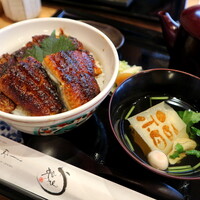 うなぎ家 しば福や - まぶしば丼