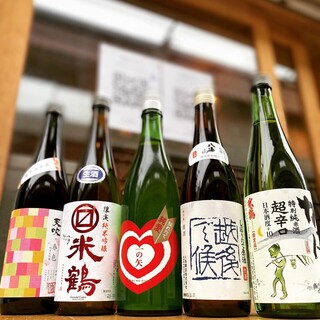 地元二日市の日本酒はもちろん、とことんお酒もこだわって〼！