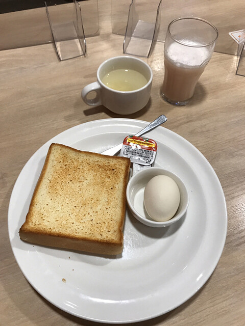 ガスト 新宿三丁目店 新宿三丁目 ファミレス 食べログ ガスト 新宿三丁目店 新宿三丁目 ファミレス 食べログ