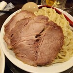 金町製麺 - 金町二郎つけ麺の麺