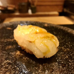 鮓 きずな - 富山白海老昆布締め ピンぼけ...