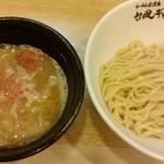 台風ギャング - 海老つけ麺 (皆さんと同じ写真でごめんなさい)
