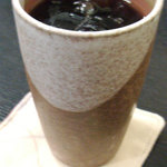 Ikeuo Kappou Shinkai - ランチについてくるドリンク。アイスコーヒー。