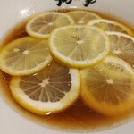 Chuukasoba Orenchi - レモンラーメン