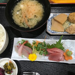 お食事処 かね光水産 - 