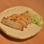 酒や はないち - 玉ねぎさつま揚げ炙り焼き（３８０円）２０２１年４月