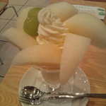 フルーツパーラーゴトー - 2012年の梨のパフェ