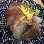 魚のてっぺん - 刺身盛合せ950円