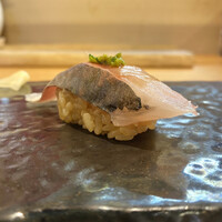 豊鮨 - ・関アジ