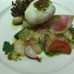 マッシュルーム - ロワール産ホワイトアスパラのポシェ キジハタのカルパッチョ ラヴィゴットソース 愛媛みかん卵のポーチドエッグ添え