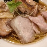 麦と麺助 - 3種のチャーシュー