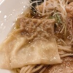 麦と麺助 - 神戸牛ワンタン