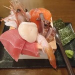 大衆酒場 俺流 - 俺流の町海鮮盛り(550円)