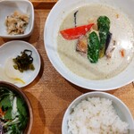 MUJI Diner - 