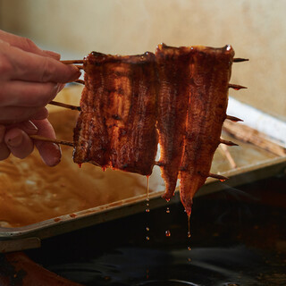 たれの焼ける香りとふっくらとした鰻これぞ伝統武蔵野の味