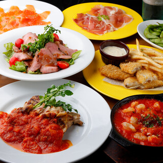 A variety of course meals start at 4,300 yen with all-you-can-drink included, and you can also order just the food!