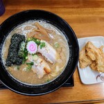 Tonryuuramen - 令和3年4月 しょうゆとんこつラーメン 750円 ランチセット唐揚げ 100円