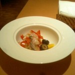 ヤマガタ サンダンデロ - 黒鯛と野菜のマリナータ