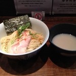 町田汁場 しおらーめん進化 本店 - 