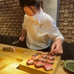 東山 吉寿 - しび鮪のおなかの炙り わさび醤油 酢橘