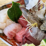 旬ものと日本酒 とみ笑 - 刺身