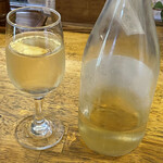 旬ものと日本酒 とみ笑 - 雪中梅の生原酒