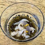 旬ものと日本酒 とみ笑 - 佐渡のもずくとホッキ貝