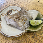 旬ものと日本酒 とみ笑 - 佐渡ののどぐろ