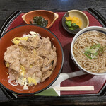 蕎麦酒彩吉兆庵 - 豚玉丼ランチ