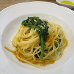 ヴォナ ビータ クチーナ イタリアーナ エバタ - イタリア産　カラスミとアンチョビのペペロンチーノ