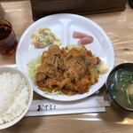 さつき食堂 - ♪豚キムチ炒め定食　¥800