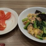 Chinese Dininig 光華亭 - セットで木耳玉子炒めと冷しトマトに生ビール