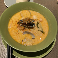 COLONIAL BEACH 横浜ハンマーヘッド - 