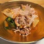 酒肴 新屋敷 - ホタルイカとわかめの酢の物