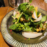 デイリー スタンド コポリ - ホヤ、パクチー、新玉ねぎ和え