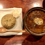 橋本屋 - チキンカレー芳醇 辛さ5 全貌