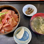 小浜屋 - まぐろ丼