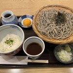 米久 - 料理写真:大和芋のとろろそば（890円）