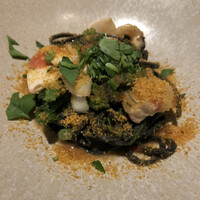 ARMONICO - 九十九里浜　地蛤　イカ墨のタリオリーニ