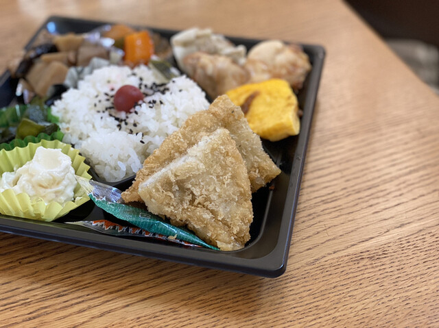 てるてる坊 附属中学前 弁当 食べログ