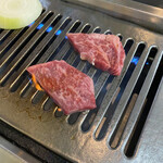 焼肉ゆたか - カルビ（焼き中）