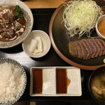 牛かつ･牛煮込み 鈴乃家 - 