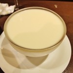 俺のフレンチ EBISU - 実は俺も食べたかったブランマンジェ