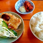 遊食空間ぶんぶん - おかずとライス