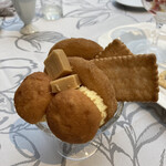 THE HOUSE OF LINDOMAR - 