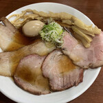 麺処 うきとみ - うきとみの中華そば、特製トッピング