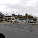 タイ料理 サラータイ - ローソンの奥ですよ。